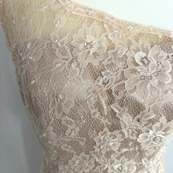 Elegant Lace One Shoulder Evening Gown/Mother of the Bride - Picture 4 of 10